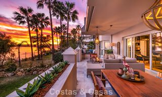 Exclusief eerstelijnstrand appartement met panoramisch zeezicht te koop in Estepona centrum 795955 