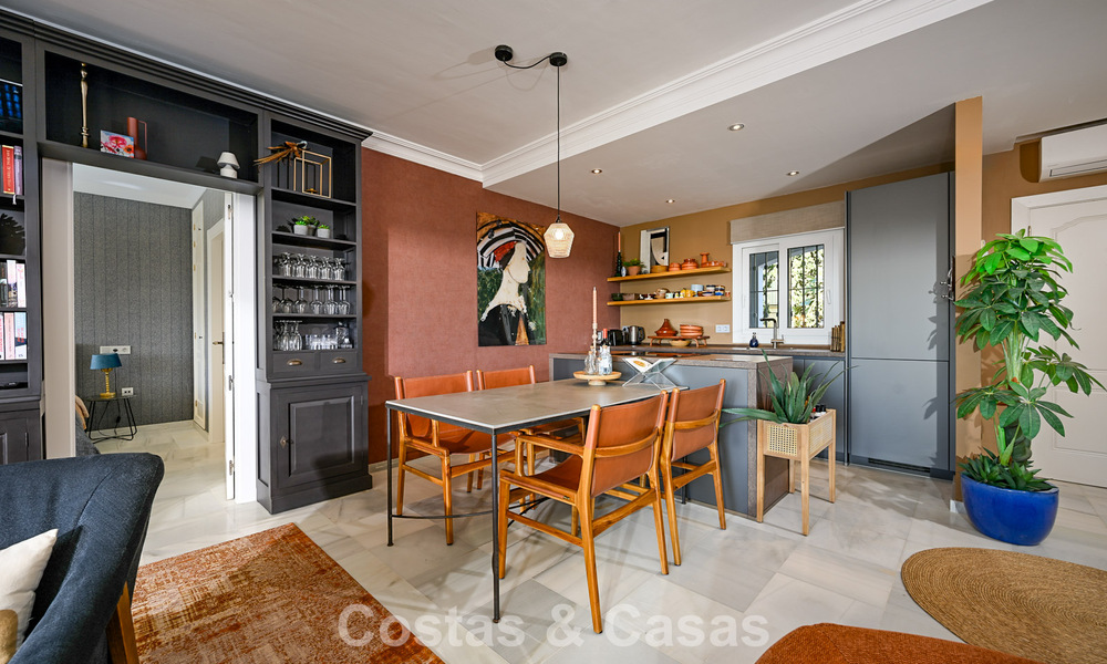 Exclusief eerstelijnstrand appartement met panoramisch zeezicht te koop in Estepona centrum 795967