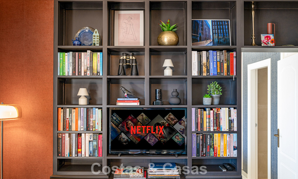 Exclusief eerstelijnstrand appartement met panoramisch zeezicht te koop in Estepona centrum 795987