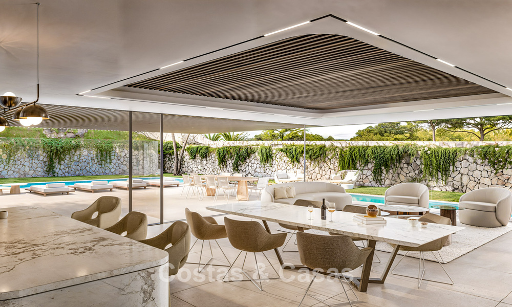 Innovatieve nieuwbouwappartementen met avant-gardist architectuur te koop in het centrum van Estepona 795913