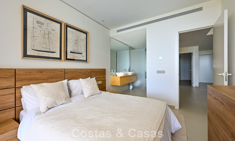 Kwalitatief gelijkvloers appartement met privétuin en zwembad te koop in Fuengirola, Costa del Sol 796566