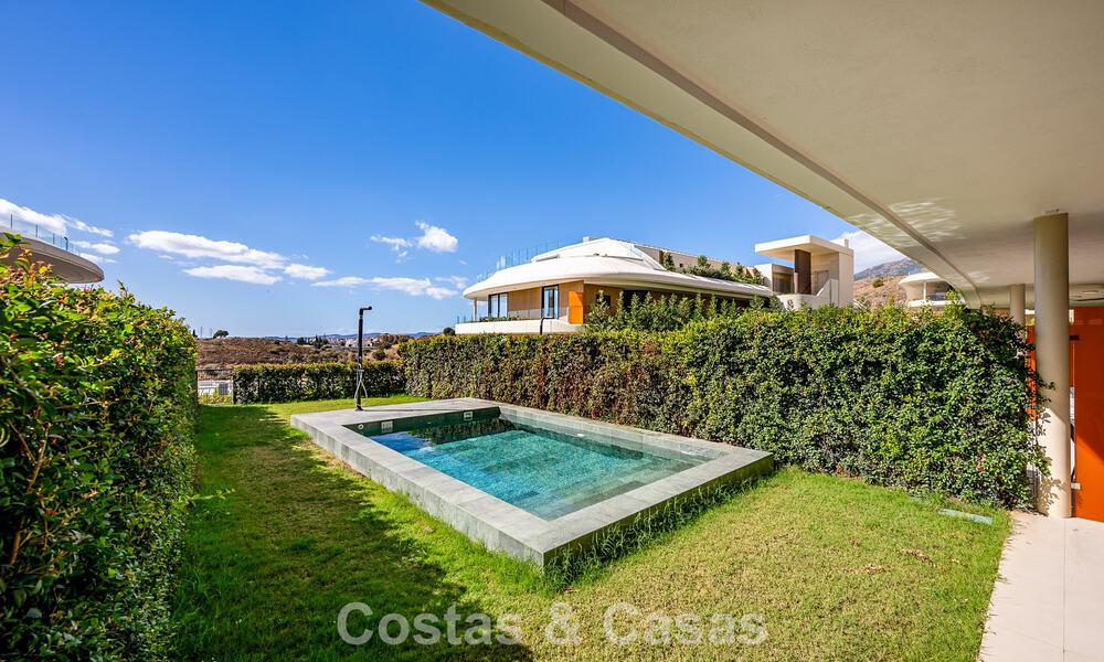 Kwalitatief gelijkvloers appartement met privétuin en zwembad te koop in Fuengirola, Costa del Sol 796589