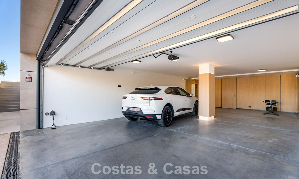 Gloednieuwe, geavanceerde moderne villa te koop nabij een golfresort in Mijas, Costa del Sol 796673