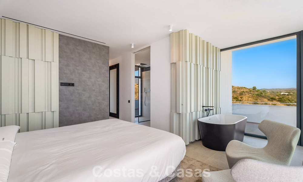 Gloednieuwe, geavanceerde moderne villa te koop nabij een golfresort in Mijas, Costa del Sol 796686