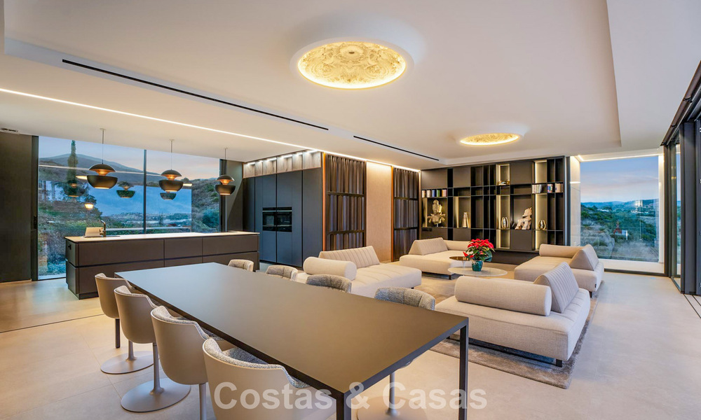 Gloednieuwe, geavanceerde moderne villa te koop nabij een golfresort in Mijas, Costa del Sol 796696