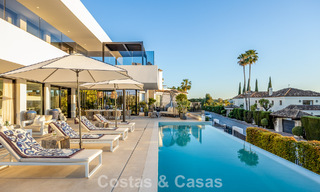 Geavanceerde luxevilla te koop eerstelijnsgolf in Nueva Andalucia’s vallei, Marbella 796699 