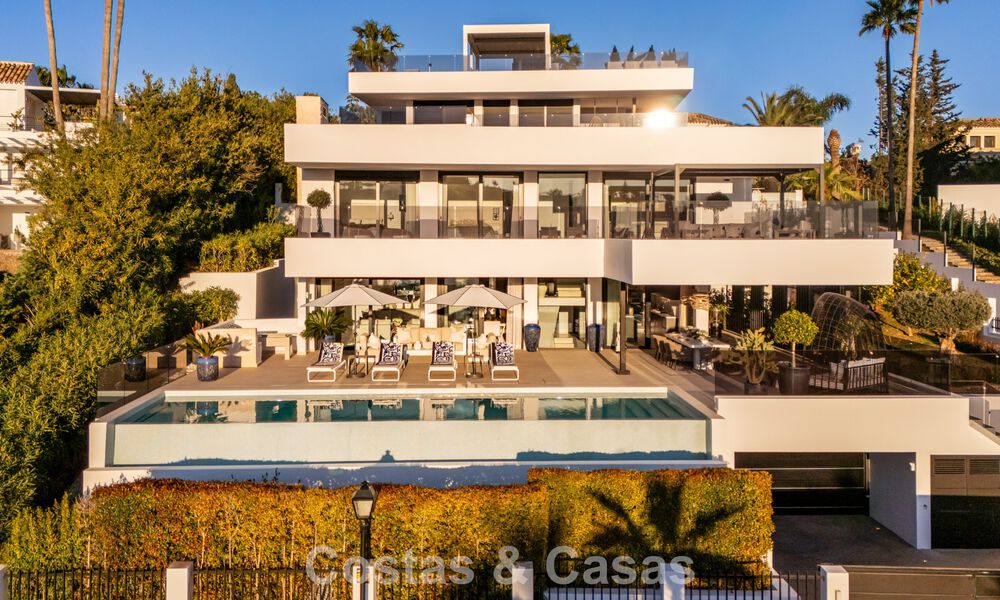 Geavanceerde luxevilla te koop eerstelijnsgolf in Nueva Andalucia’s vallei, Marbella 796703