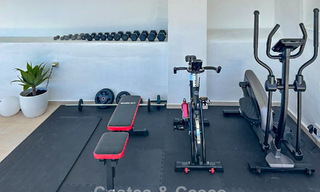 Luxueus duplex penthouse te koop in een gated complex in Nueva Andalucia’s golfvallei, Marbella 796728 