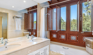 Luxueus duplex penthouse te koop in een gated complex in Nueva Andalucia’s golfvallei, Marbella 796733 