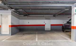 Luxueus duplex penthouse te koop in een gated complex in Nueva Andalucia’s golfvallei, Marbella 796757 