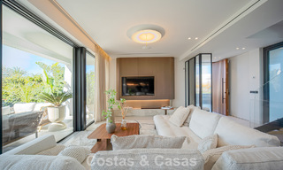 Exclusieve, moderne luxevilla te koop op loopafstand van het strand in het oostelijk deel van Marbella 796882 