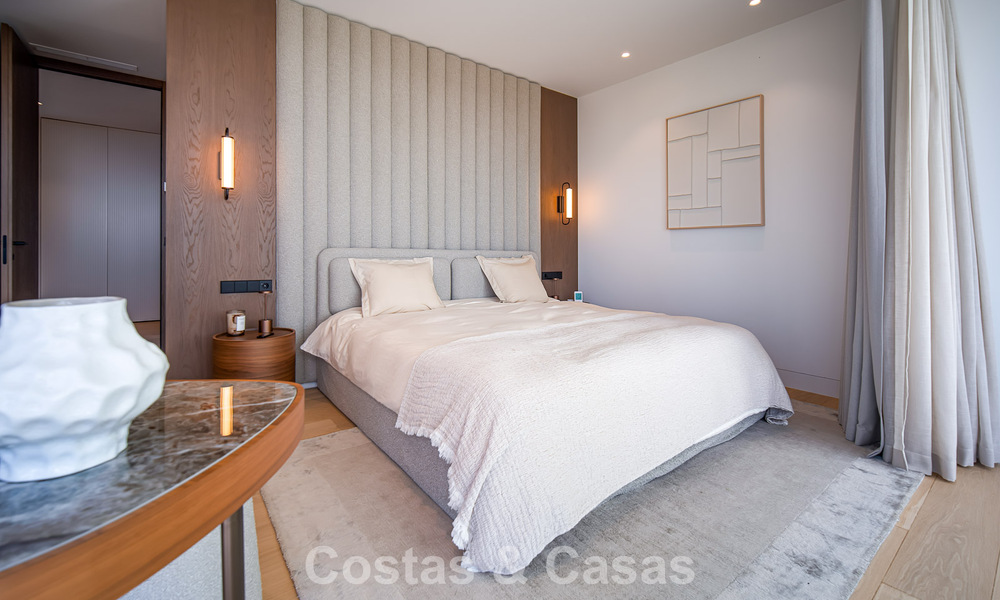 Exclusieve, moderne luxevilla te koop op loopafstand van het strand in het oostelijk deel van Marbella 796894