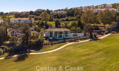 Mediterrane frontline golfvilla met panoramisch uitzicht te koop in La Cala golf resort, Mijas Costa 796440