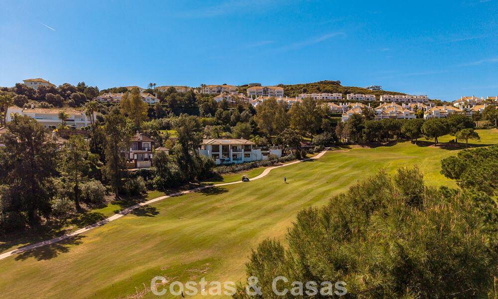 Mediterrane frontline golfvilla met panoramisch uitzicht te koop in La Cala golf resort, Mijas Costa 796446