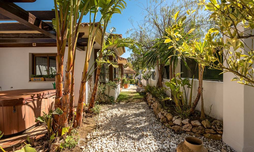 Mediterrane frontline golfvilla met panoramisch uitzicht te koop in La Cala golf resort, Mijas Costa 796452