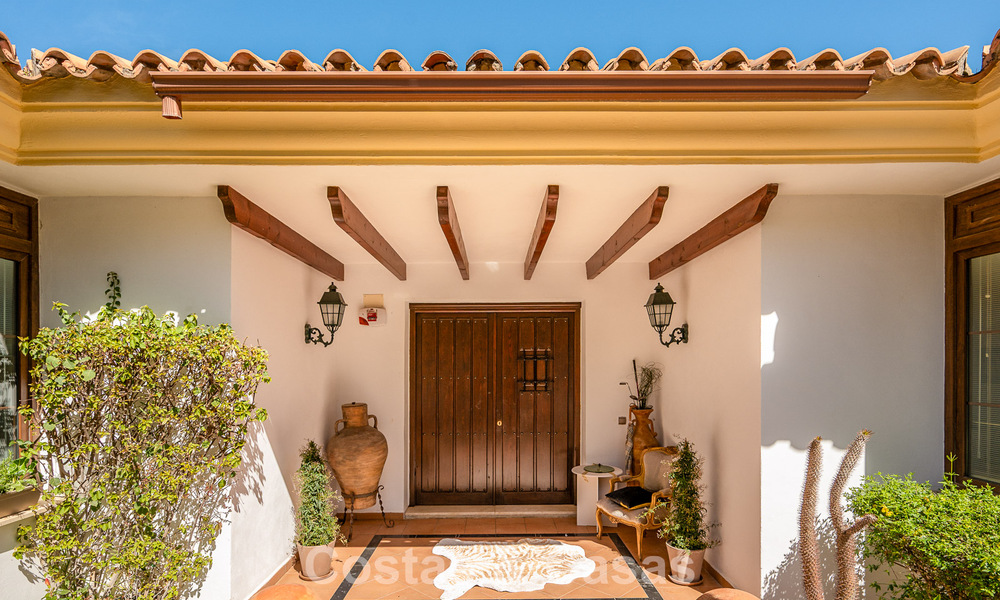 Mediterrane frontline golfvilla met panoramisch uitzicht te koop in La Cala golf resort, Mijas Costa 796465