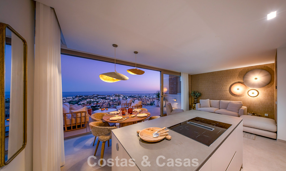 Instapklaar! Luxueuze, moderne appartementen met panoramisch zeezicht te koop in Mijas’ golfvallei aan de Costa del Sol 797113