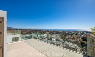 Instapklaar! Luxueuze, moderne appartementen met panoramisch zeezicht te koop in Mijas’ golfvallei aan de Costa del Sol 797116 