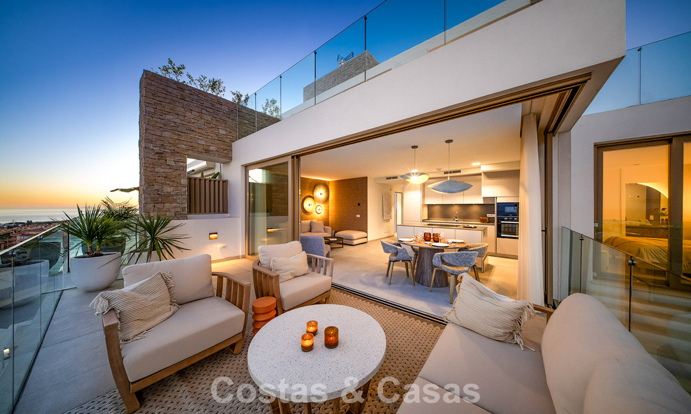 Instapklaar! Luxueuze, moderne appartementen met panoramisch zeezicht te koop in Mijas’ golfvallei aan de Costa del Sol 797129