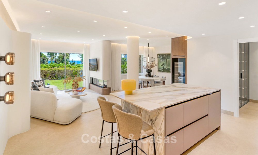 Elegant gerenoveerd appartement te koop op loopafstand van het strand op de New Golden Mile tussen Marbella en Estepona 797206
