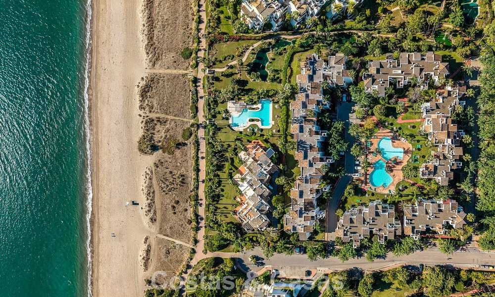 Elegant gerenoveerd appartement te koop op loopafstand van het strand op de New Golden Mile tussen Marbella en Estepona 797229
