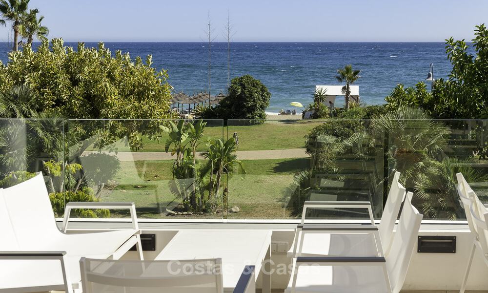 Elegant gerenoveerd appartement te koop op loopafstand van het strand op de New Golden Mile tussen Marbella en Estepona 797642