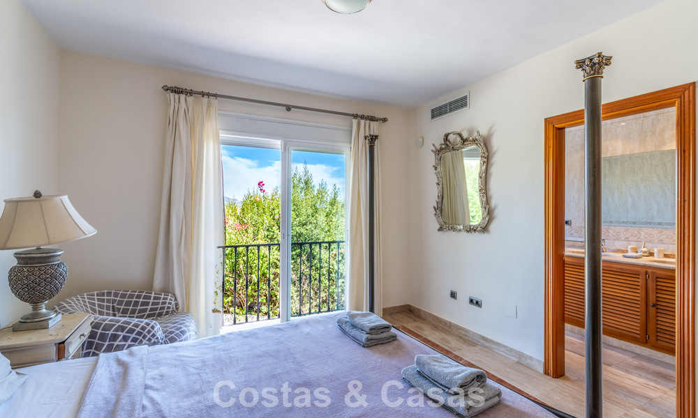 Exclusieve villa met mediterrane bouwstijl te koop op een riant perceel in Marbella - Benahavis 797070