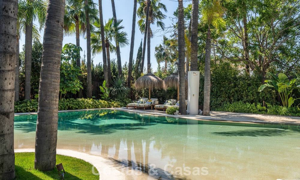 Exclusieve luxevilla met spectaculair indoor en outdoor zwembad te koop in Nueva Andalucía, Marbella 798057
