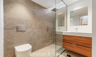 Gerenoveerd schakelwoning te koop aan de Golden Mile op loopafstand van het strand en Puente Romano, Marbella 797350 