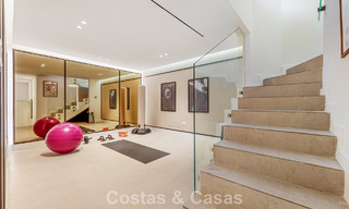 Gerenoveerd schakelwoning te koop aan de Golden Mile op loopafstand van het strand en Puente Romano, Marbella 797352 