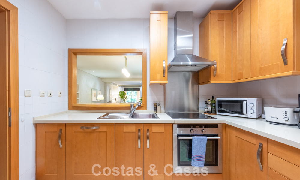 Exclusief appartement te koop op 150m van het strand nabij Puerto Banus, Marbella 797162