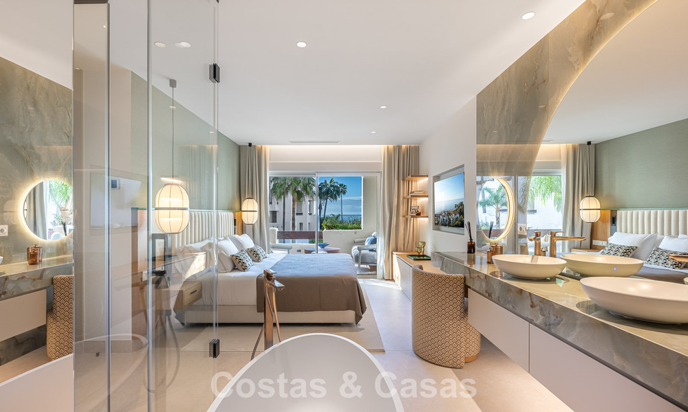 Eersteklas appartement te koop met zeezicht in een strandcomplex op de New Golden Mile tussen Marbella en Estepona 797455
