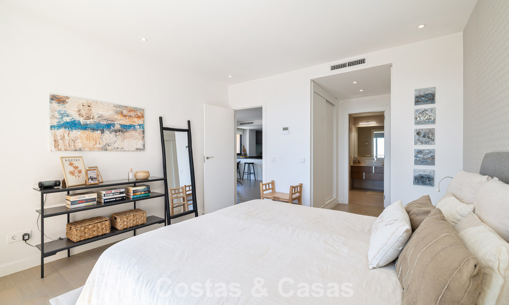 Prestigieus luxepenthouse met panoramisch golf- en zeezicht te koop in Marbella - Benahavis 797530