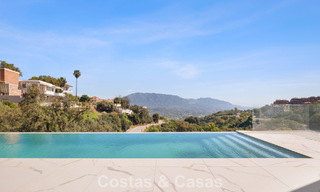 Gloednieuwe moderne villa met panoramisch zeezicht te koop in een natuurlijke setting ten oosten van Marbella centrum 797603 