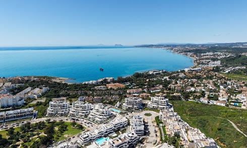 Modern luxepenthouse met royaal dakterras te koop vlakbij Estepona centrum 797646