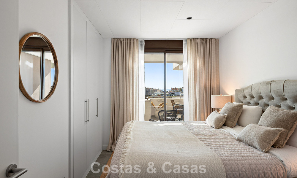 Modern luxepenthouse met royaal dakterras te koop vlakbij Estepona centrum 797659
