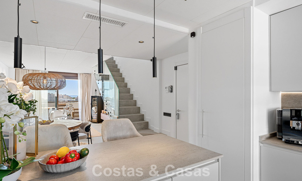 Modern luxepenthouse met royaal dakterras te koop vlakbij Estepona centrum 797667