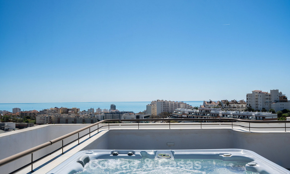 Modern luxepenthouse met royaal dakterras te koop vlakbij Estepona centrum 797676