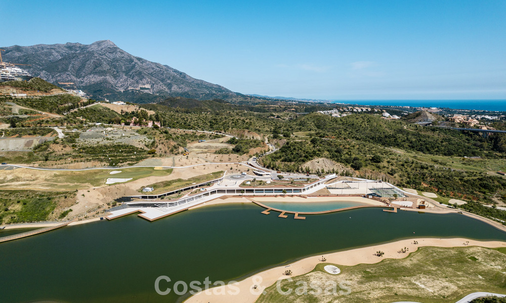 Lichtrijk, eigentijds luxe penthouse te koop met zeezicht in de heuvels van La Quinta Resort in Marbella - Benahavis 797678