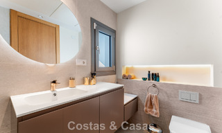 Lichtrijk, eigentijds luxe penthouse te koop met zeezicht in de heuvels van La Quinta Resort in Marbella - Benahavis 797686 