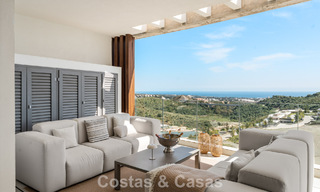 Lichtrijk, eigentijds luxe penthouse te koop met zeezicht in de heuvels van La Quinta Resort in Marbella - Benahavis 797699 