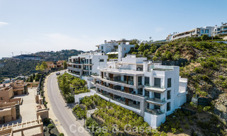 Lichtrijk, eigentijds luxe penthouse te koop met zeezicht in de heuvels van La Quinta Resort in Marbella - Benahavis 797723 