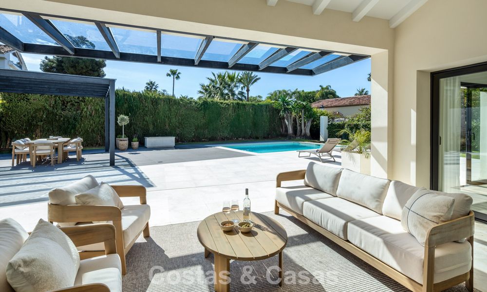 Hedendaagse Mediterrane villa te koop op loopafstand van het strand en voorzieningen van San Pedro, Marbella 797886