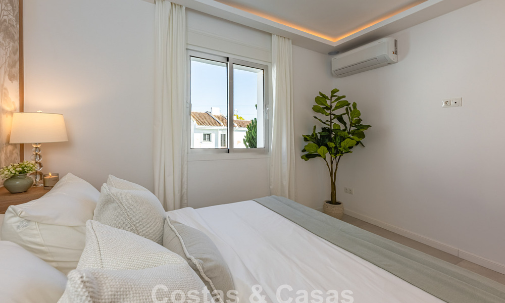 Eigentijds gerenoveerd herenhuis te koop in Aloha omgeven door golfbanen in Nueva Andalucia, Marbella 797914