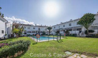 Eigentijds gerenoveerd herenhuis te koop in Aloha omgeven door golfbanen in Nueva Andalucia, Marbella 797931 