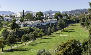 Eigentijds gerenoveerd herenhuis te koop in Aloha omgeven door golfbanen in Nueva Andalucia, Marbella 798050 