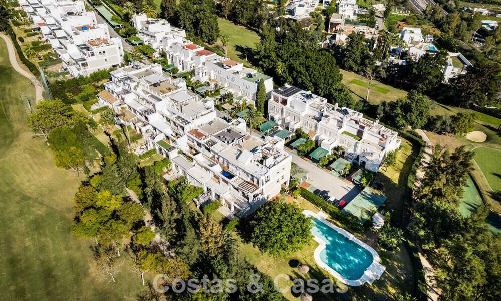 Stijlvol gerenoveerd tuinappartement te koop aan een hoogstaande golfbaan in La Quinta, Benahavis - Marbella 797939