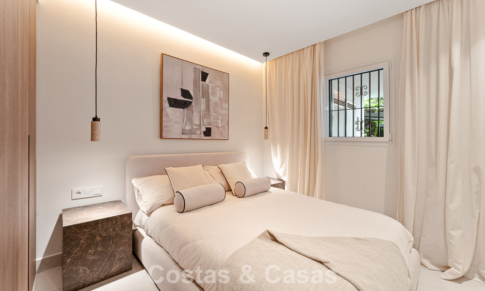 Stijlvol gerenoveerd tuinappartement te koop aan een hoogstaande golfbaan in La Quinta, Benahavis - Marbella 797949