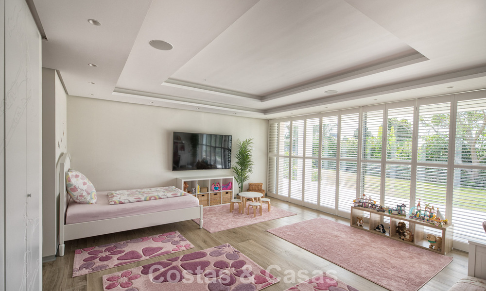 Indrukwekkende, moderne mansion met gastenverblijf te koop op de New Golden Mile tussen Marbella en Estepona 797985
