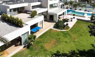 Indrukwekkende, moderne mansion met gastenverblijf te koop op de New Golden Mile tussen Marbella en Estepona 797998 